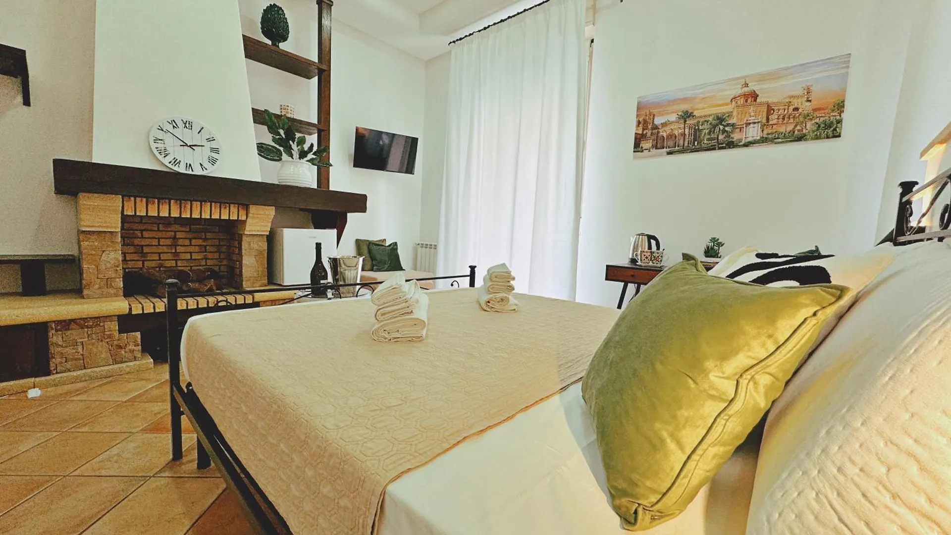 Sicania - In Centro Storico A Palermo Guest house
