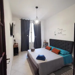 Les Maisons Rue Lincoln Palermo