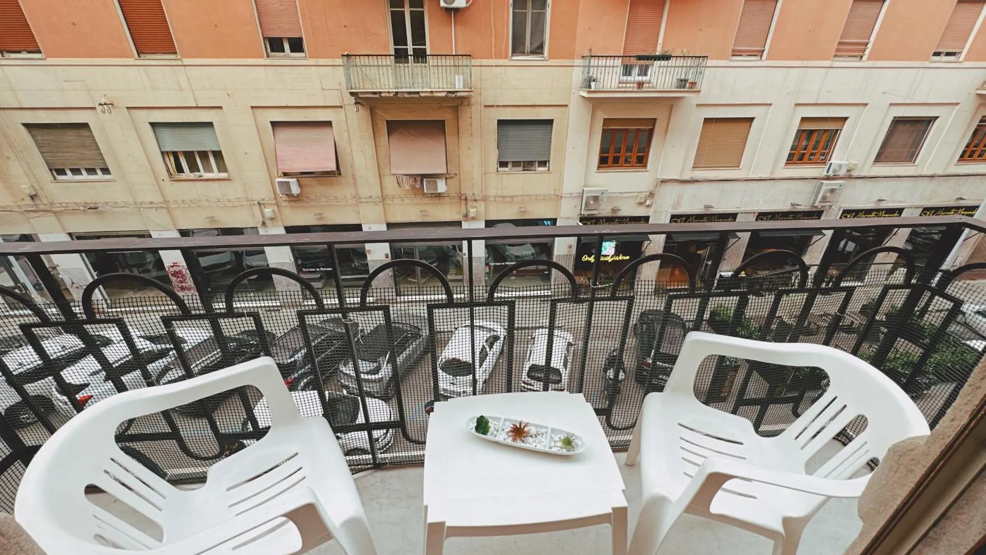 Sicania - In Centro Storico A Palermo 0*,