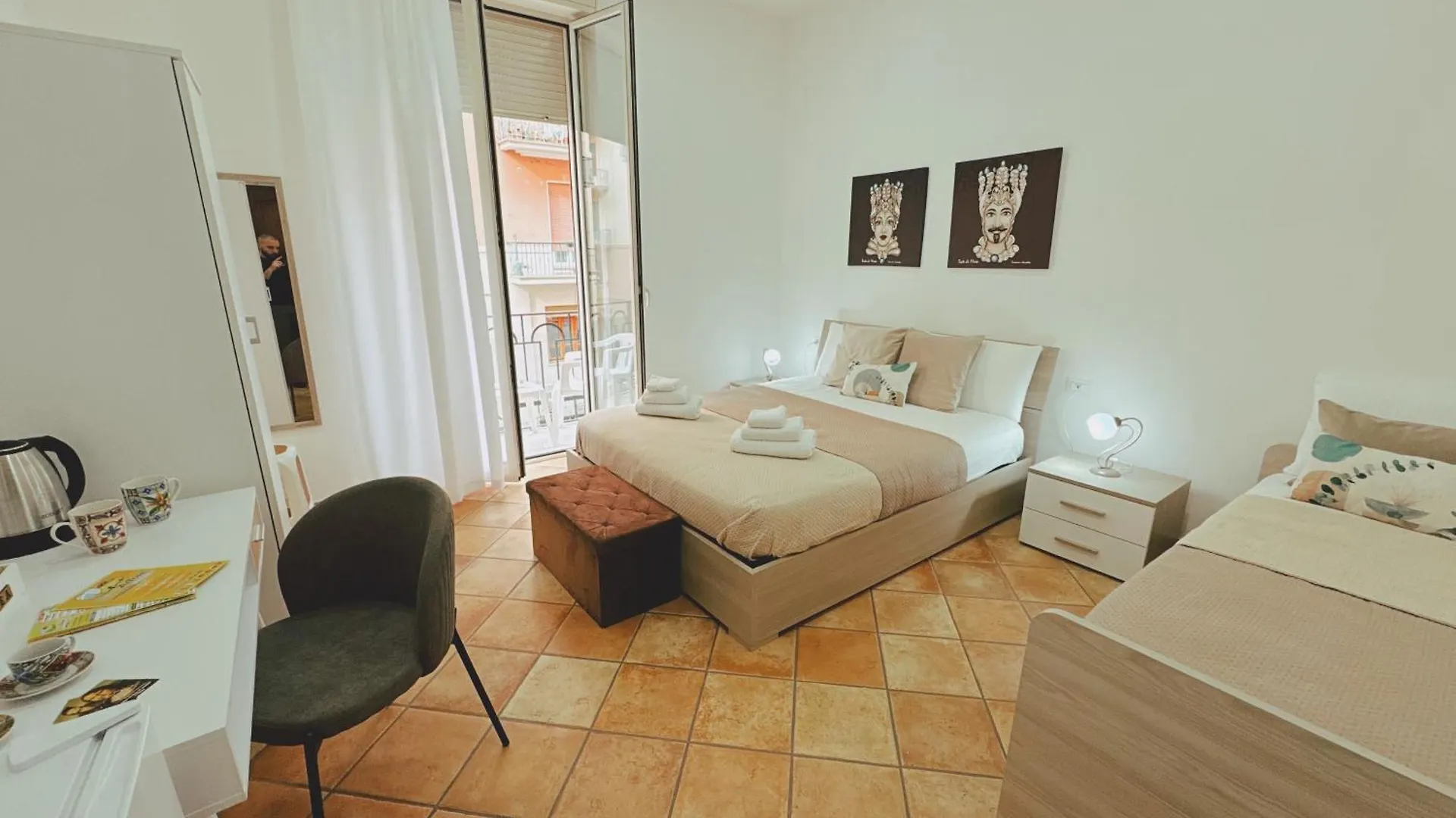 Guest house Sicania - In Centro Storico A Palermo Italy