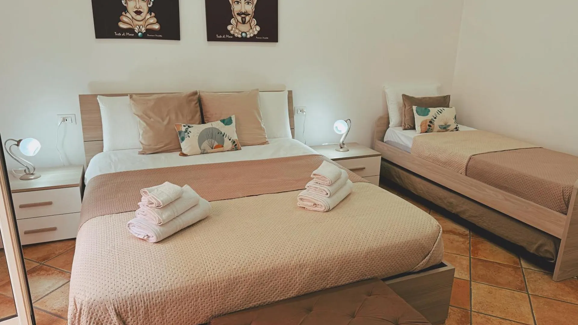 Sicania - In Centro Storico A Palermo Guest house